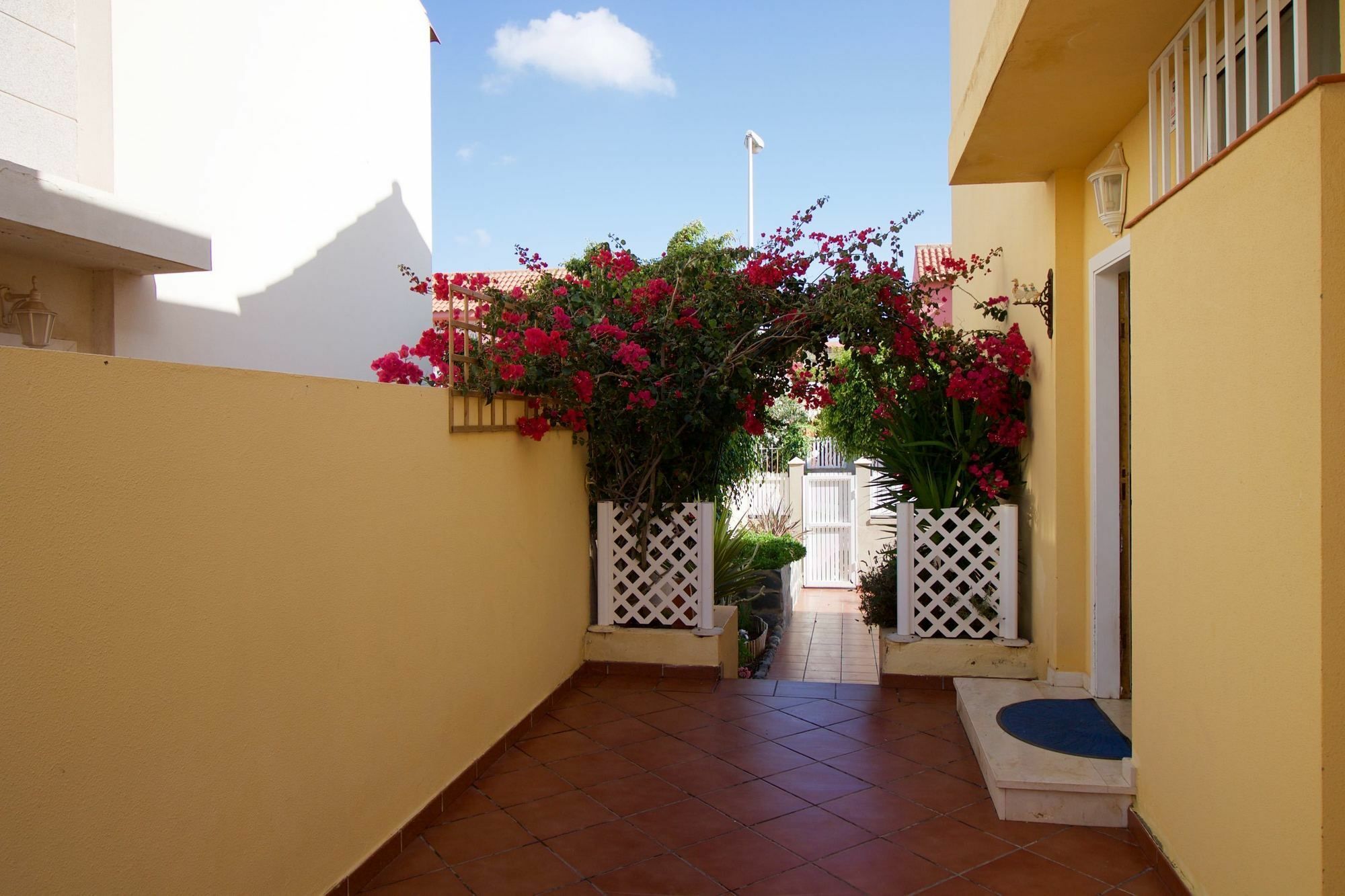 Casa En Tranquila Urbanizacion Apartment Telde Exterior photo